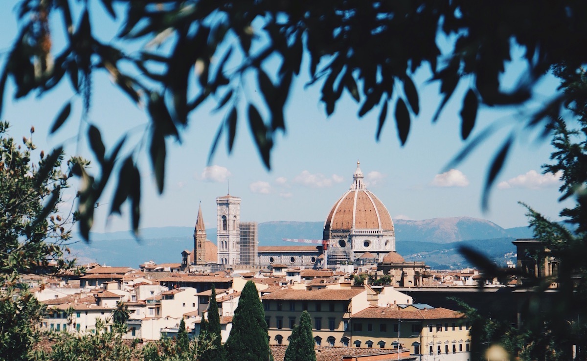 Walked from Bologna to Florence in 5 days for a better future