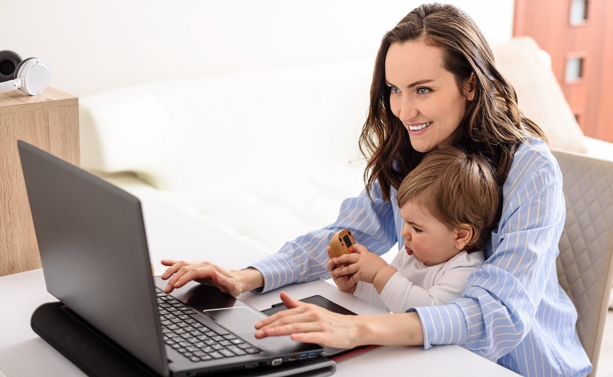 24/7 Online Expert Support For Parents 