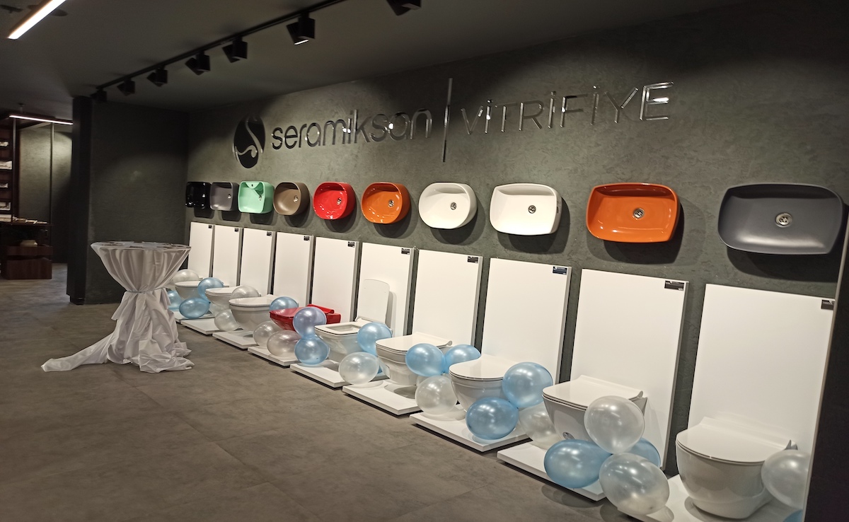 The global home decoration market will push 900 billion dollars