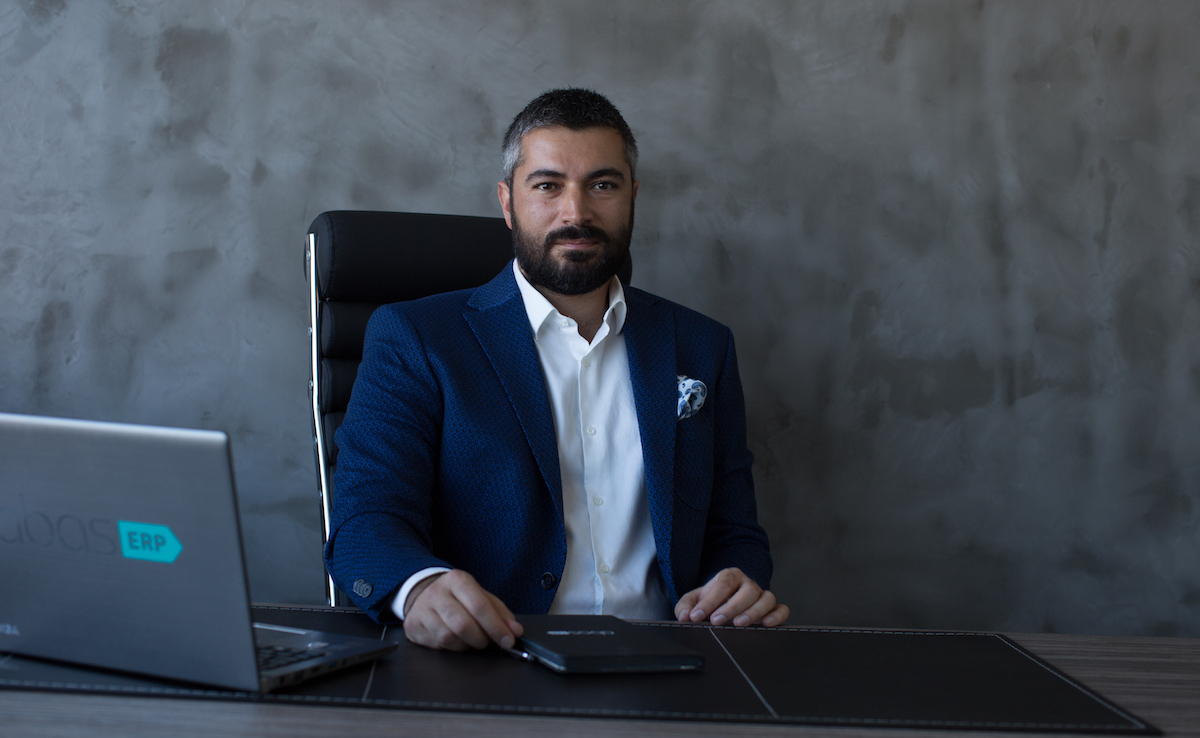 Tailored digital transformation guide for businesses: abas ERP