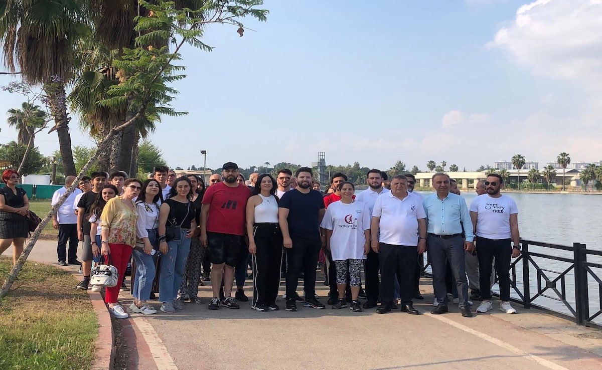 Turkey marches for kindness!