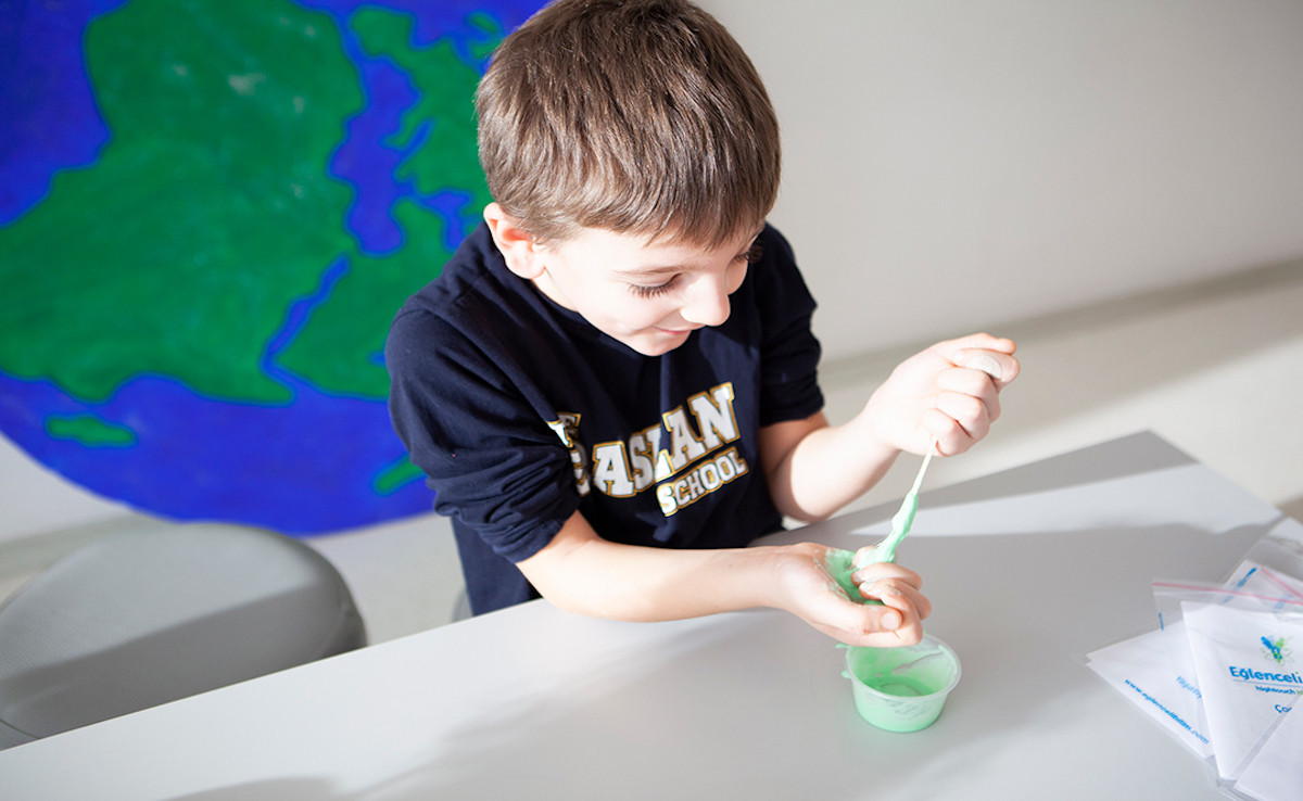 Families prefer bilingual schools