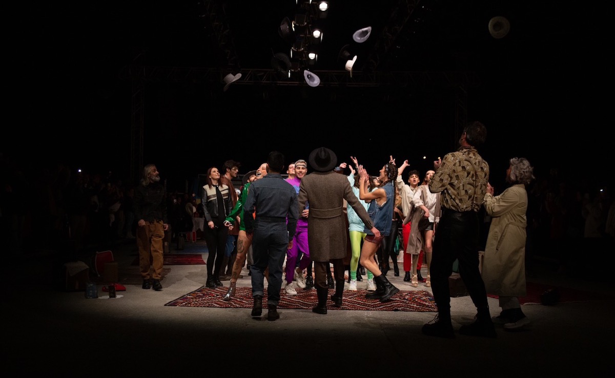 The vintage and retro trend in fashion has raised its voice against consumer culture.