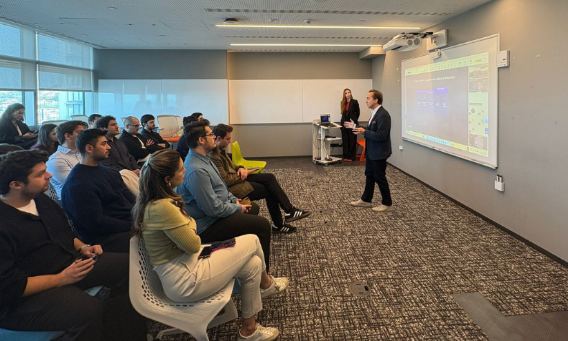 SAP Türkiye Certifies Young Professionals in Generative AI