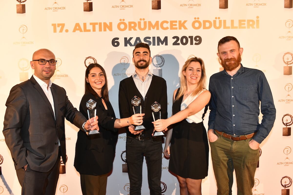 Ak Gıda returned with an award from the “Altın Örümcek”