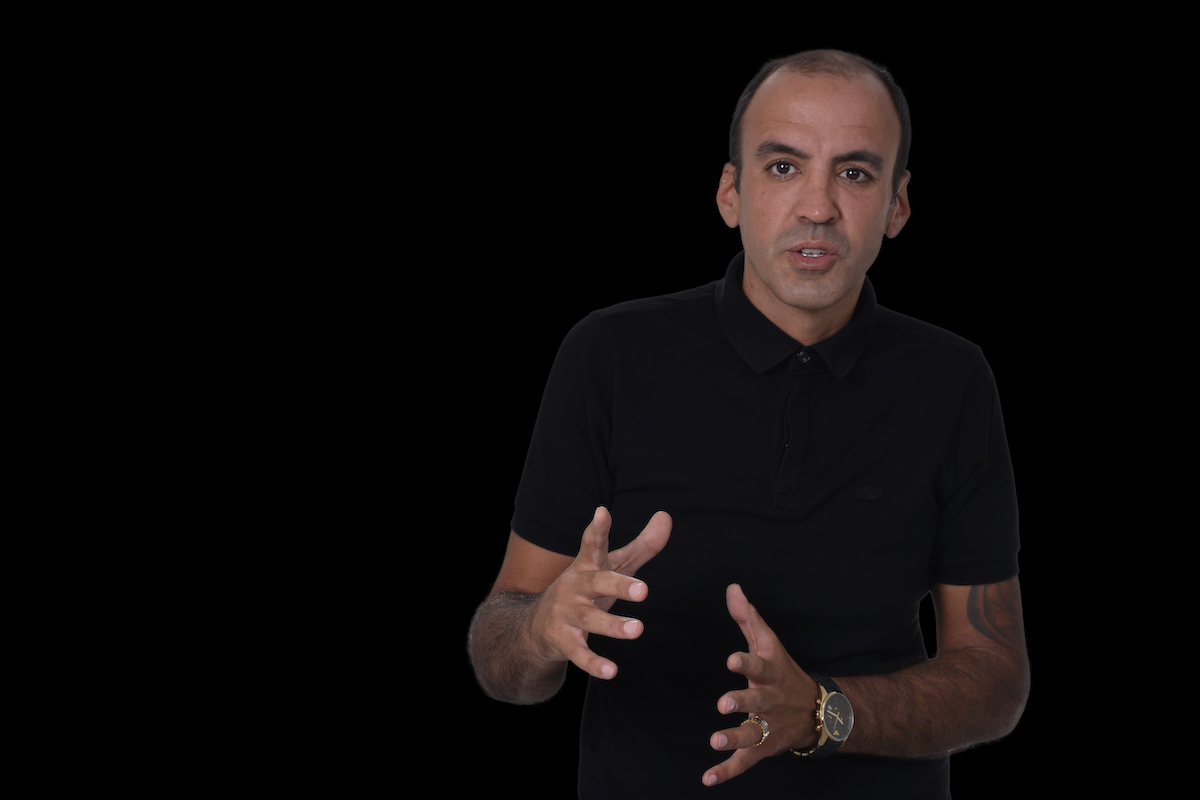 World leaders get support from the Turkish coach.