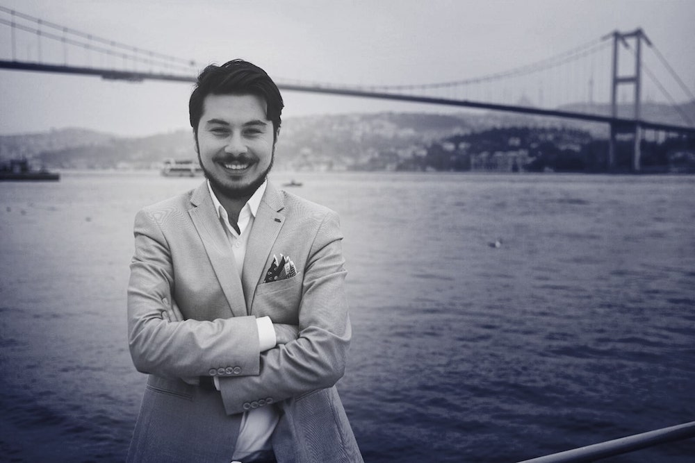 “Coronavirus caused artists lose on stage, earn on digital”