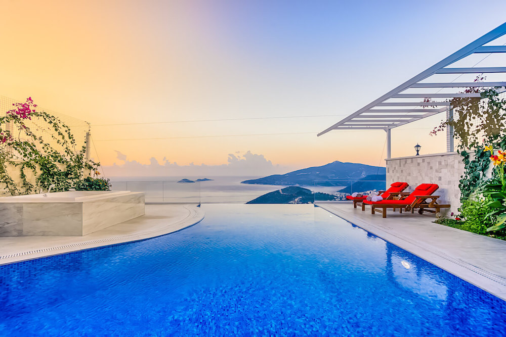 Vacationers turn to isolated and contactless alternatives