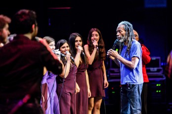  Bobby McFerrin, Gimme5 and Chromas Fascinated the Audience!