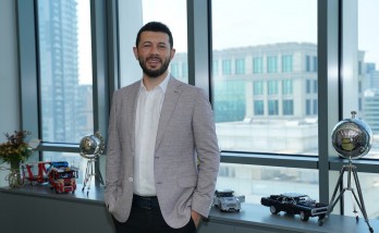 “We are not only a player in the savings finance sector, we work with all our strength to be a playmaker.”