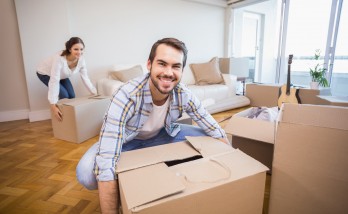 An economic opportunity from renting a house: storing goods