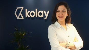 Female/Male balance in the administration increases profitability!