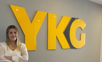 Women touch to the logistics industry