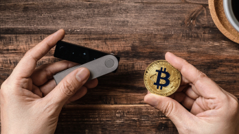 The 100th anniversary of the Republic on blockchain! 