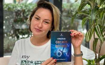 The novel ” Abraham Geçmiş Değişir " by Eda Gökçeli, was selected as the ”Author of the Year" at the Golden Palm Awards 