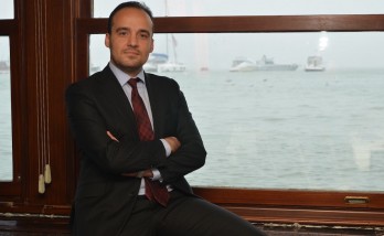 Critical threshold for breathing nature during pandemic: building insulation 