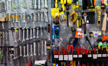 The cost advantage in the local market in the hardware sector puts Turkey one step ahead in exports