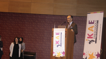 English education institution awarded loyalty to its stakeholders 