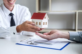 Real estate is accepted as a profession, an opportunity for young employment 