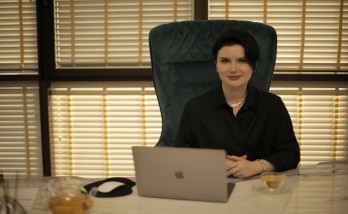 Specialist Dermatologist Dr. Hande Ulusal rejuvenates health tourists in Turkey with Magic Touch